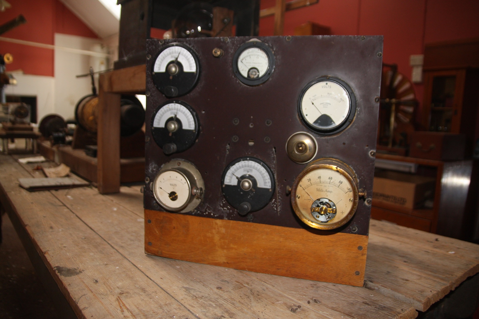 Frank Bell’s home-made radio transmitter. Photo: ODT files