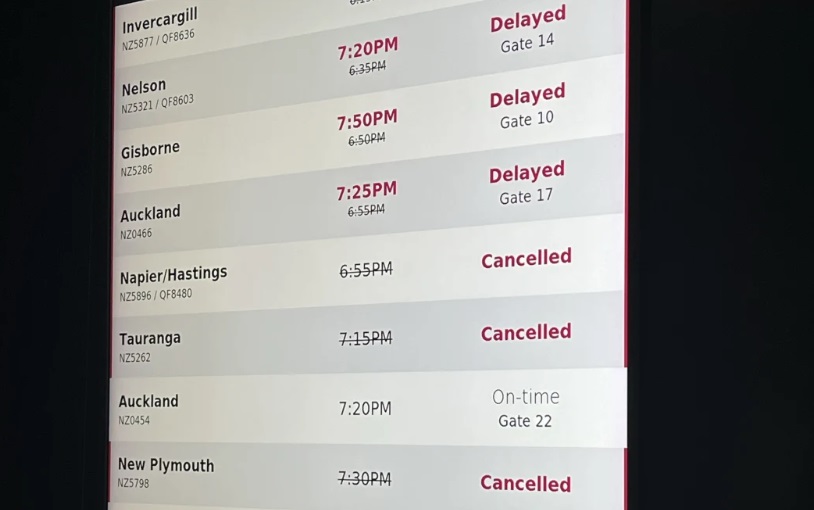 Flights have been cancelled or delayed at Wellington Airport. Photo: RNZ 