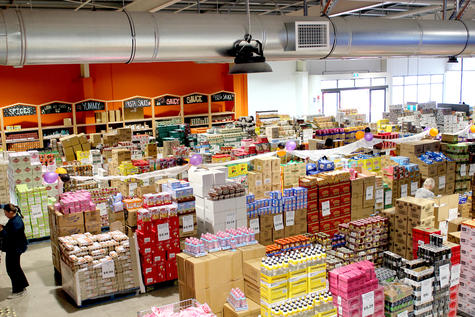 Save More shelves are well-stocked with a wide range of food and grocery items. Photo: Supplied