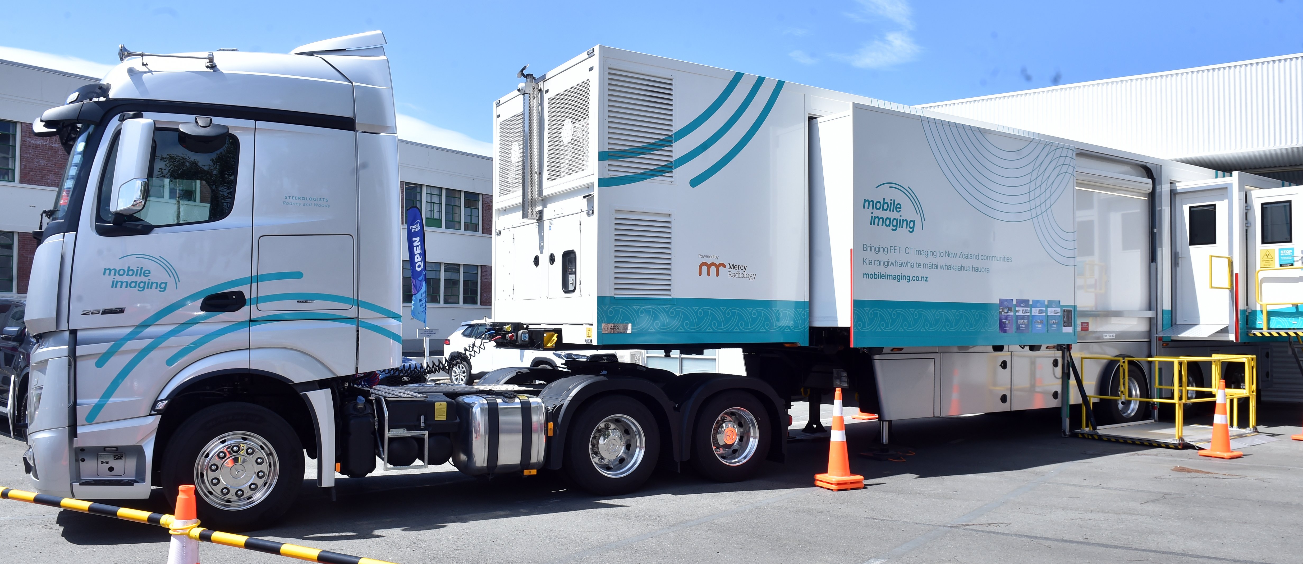 The mobile Pet-CT scanner.