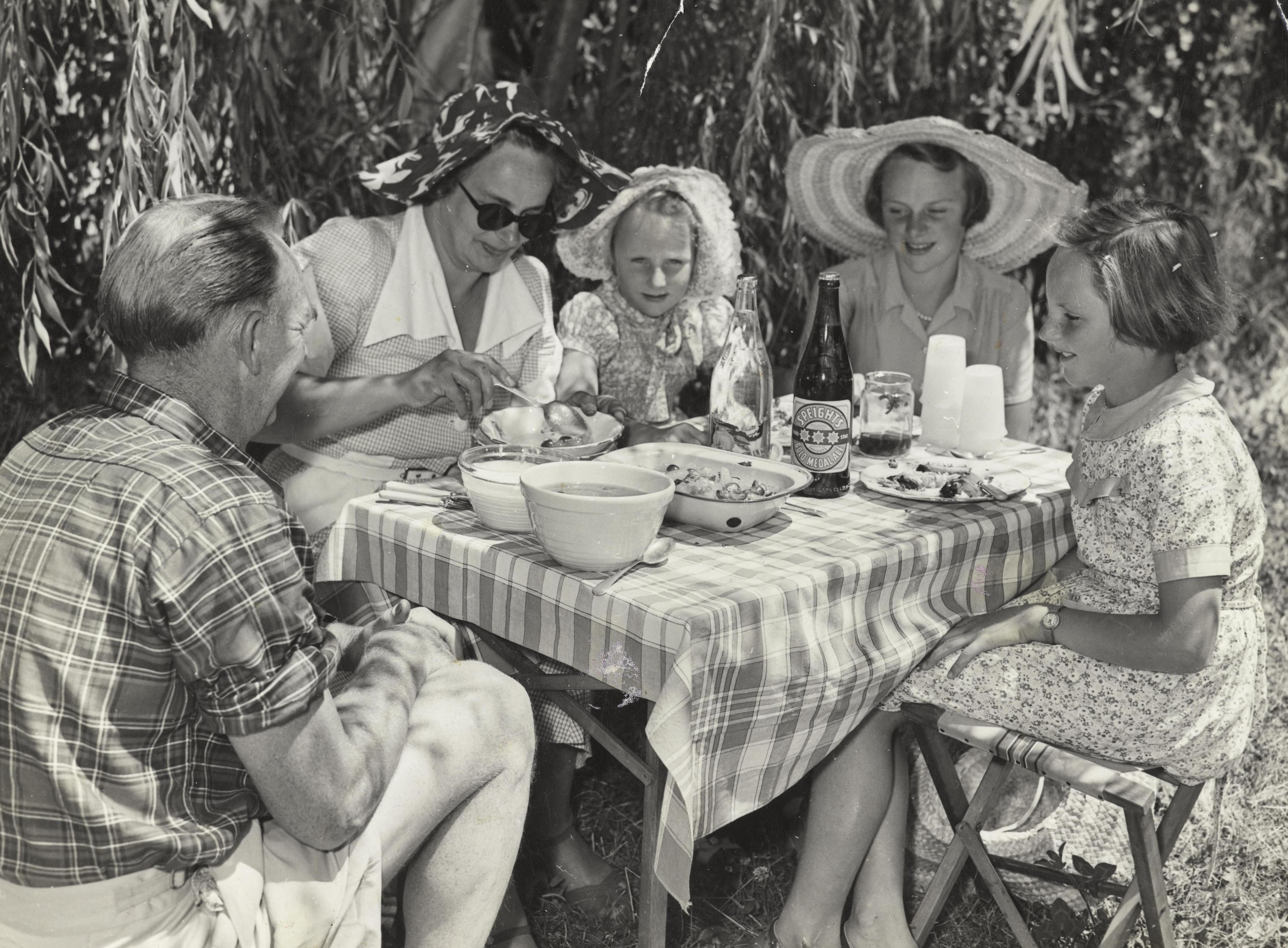 PHOTO; J.F. SHEPHERD, HOCKEN COLLECTIONS — TE UARE TAOKA O HĀKENA, REF: P2008-107-001