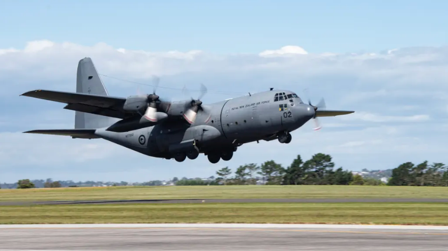 A second Hercules has been sent to recover a NZ search team from Noumea and take them to Vanuatu....