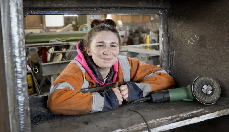 Recently qualified mechanical engineer Jess Davidson takes a break from repairing a ‘‘grizzly’’...