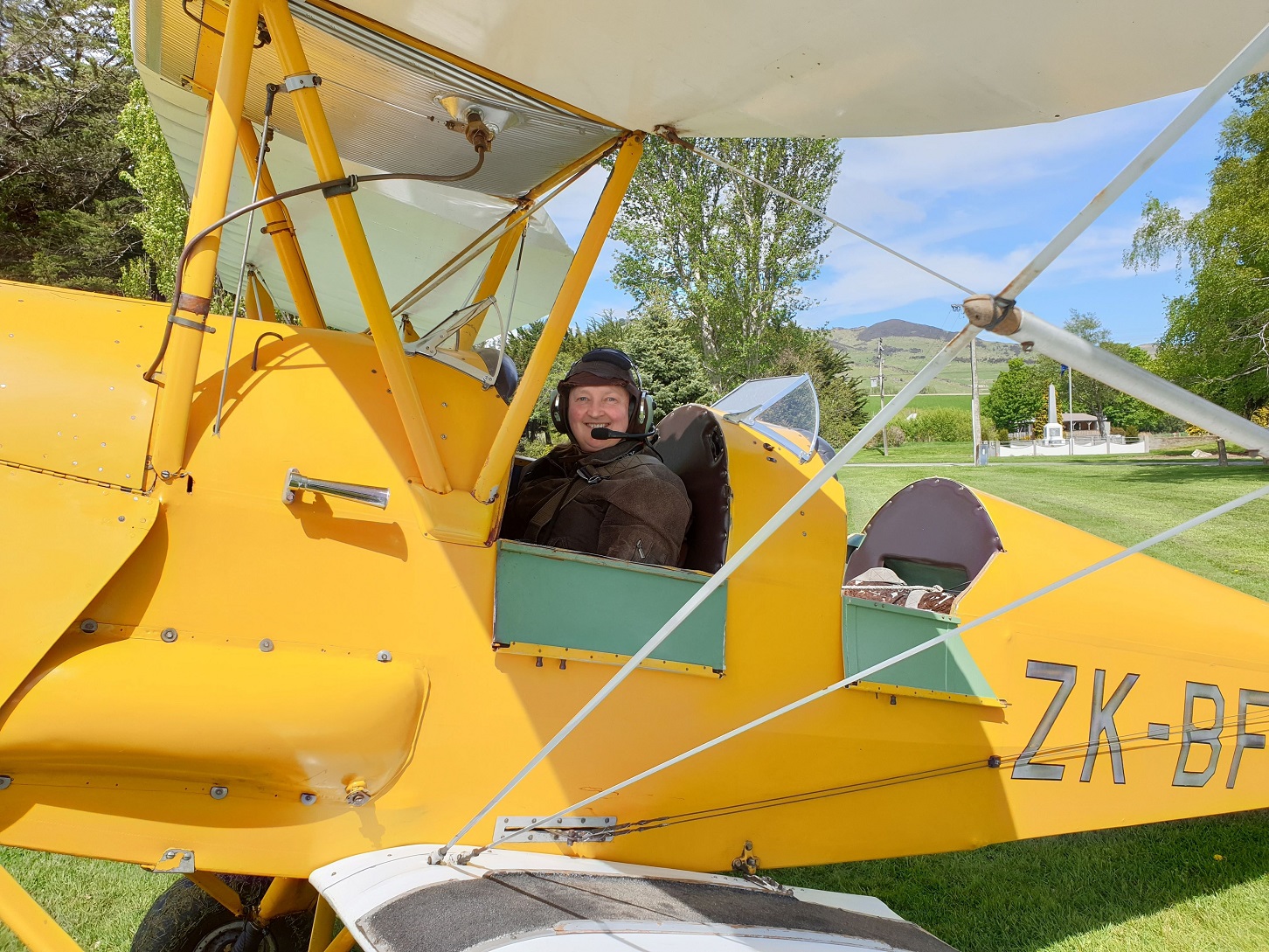 Inspiration for the work came from a flight over the Mataura River Valley in a Tiger Moth.