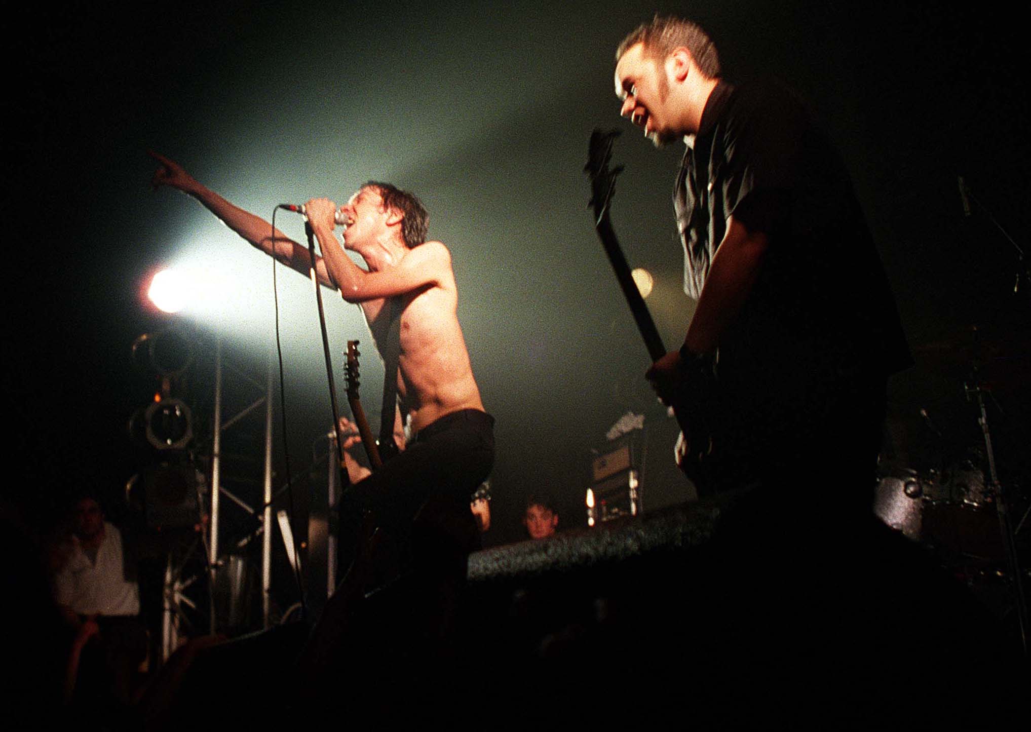 Jon Toogood and Karl Kippenberger on stage in 2000. Photo: Craig Baxter