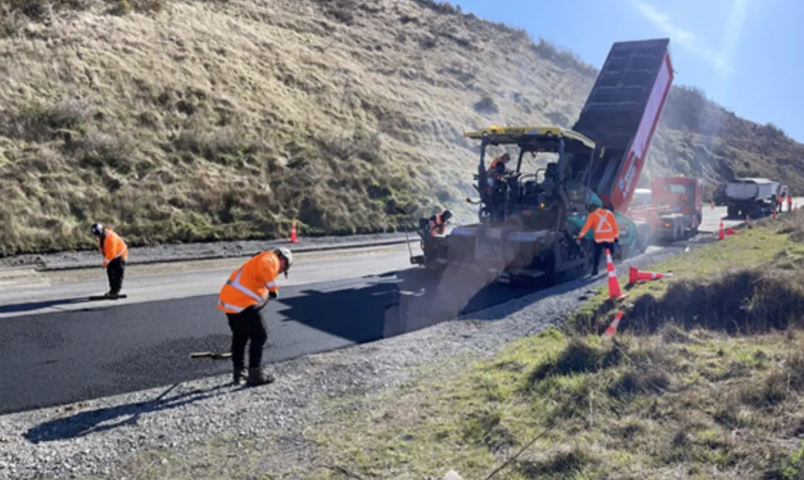 Contractors doing summer work on the Desert Road in a previous year. Photo: NZTA