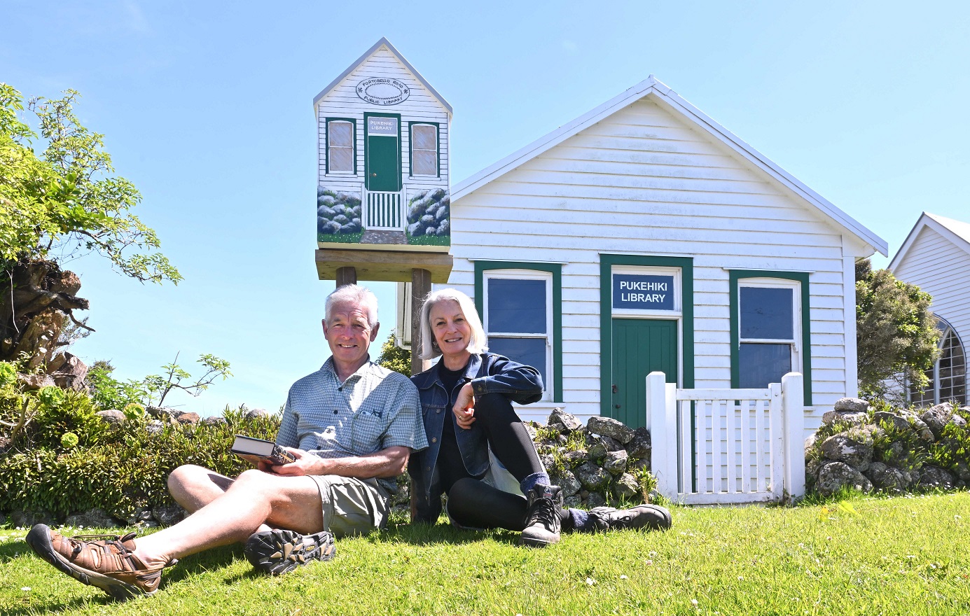 Pukehiki Library guardian Hugh O’Neill and Otago Peninsula artist Louisa Baillie who painted the...