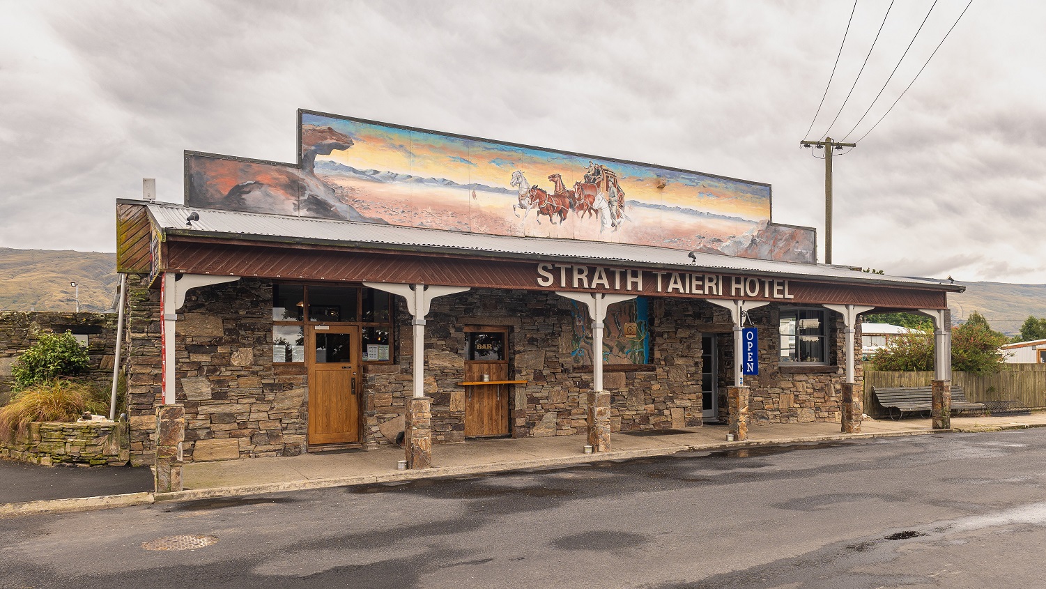 Strath Taieri Hotel.