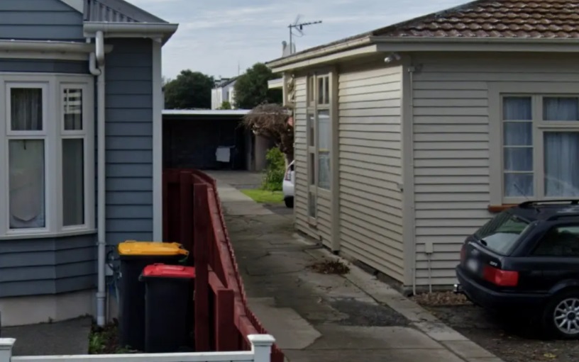 Willis lived in a unit down this driveway on Colombo St in Christchurch. Photo: Google Maps