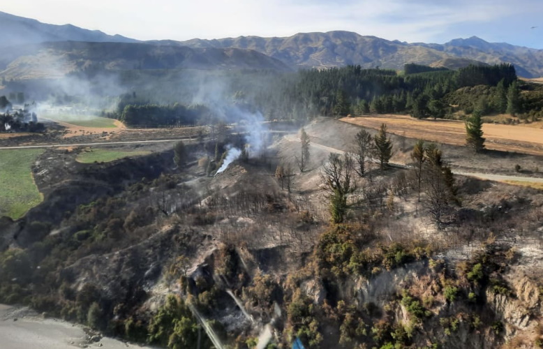 Damage from the scrub fire as seen from the air. Photo: FENZ / Facebook via RNZ