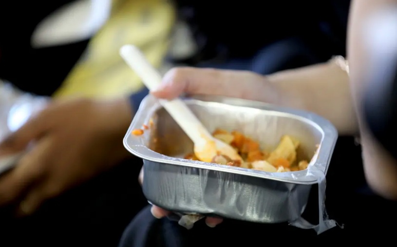 School lunches sent out under the new system. Photo: RNZ