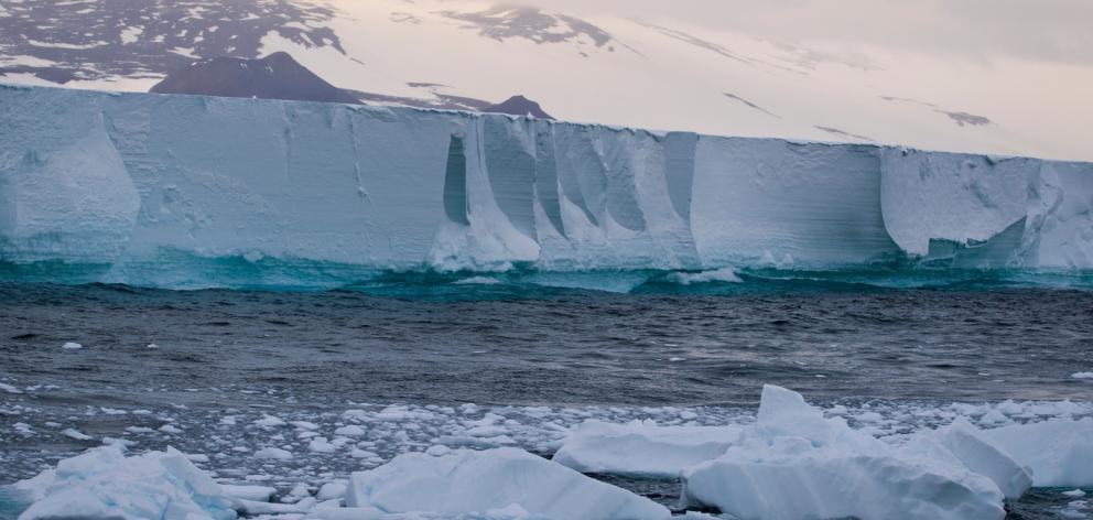 Ross Ice shelf in the Southern Ocean. Photo: Getty Images