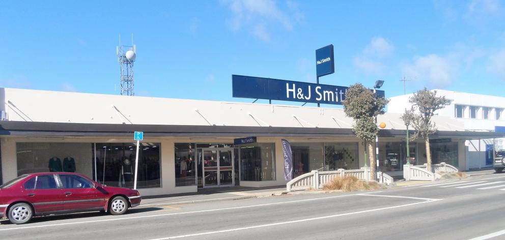 H&J Smith department store in Balclutha will close on July 31. Photo: Wiki Commons