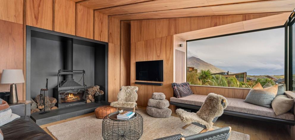 Meranti plywood creates a cosy, cabin-like vibe. PHOTOS: ISAAC NORTON