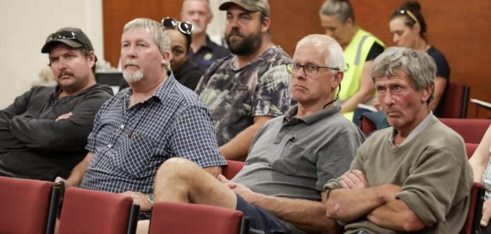 Waikari residents at a community meeting today. Photo: RNZ