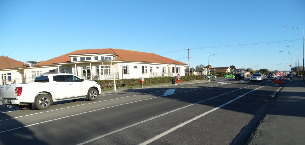 The busy intersection, between Redcastle Rd and Fernbrook Rd on SH1 Thames Highway in Oamaru,...