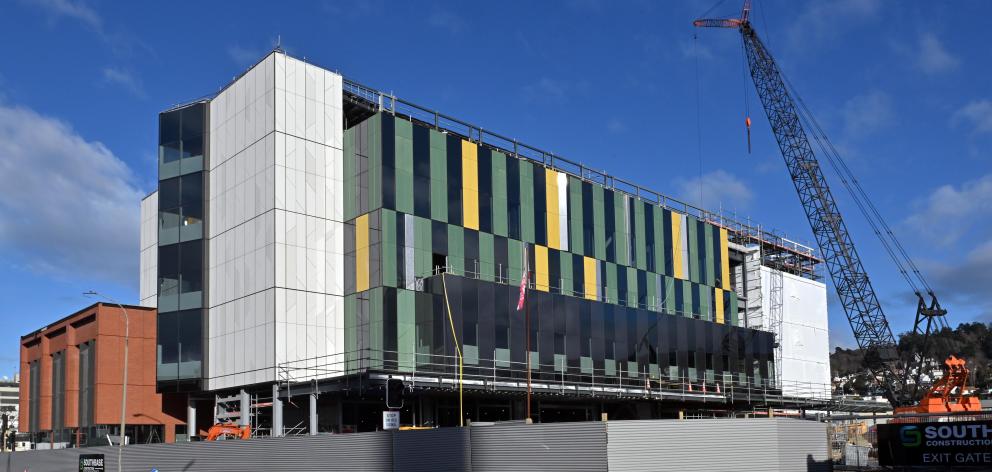 Glazing on the north face of the new Dunedin hospital in-patient building.