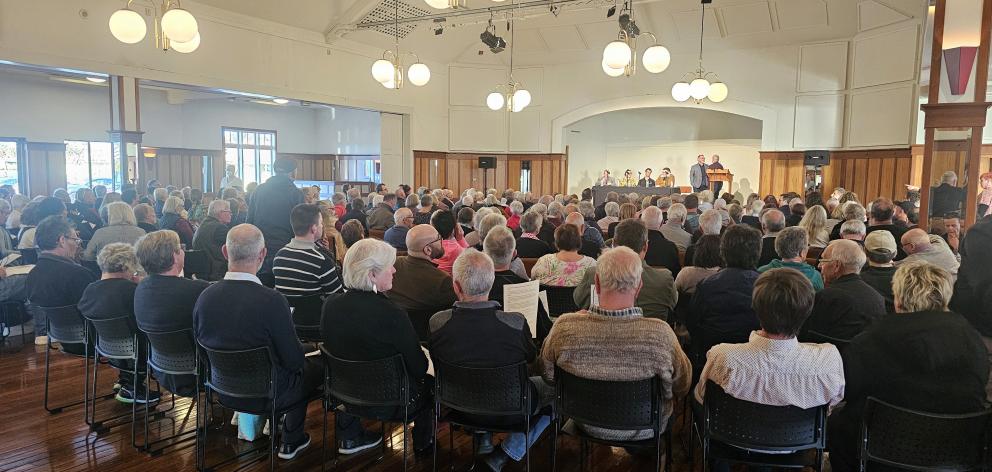 About 400 people packed into the Caroline Bay Hall to discuss the future of Timaru’s Theatre...