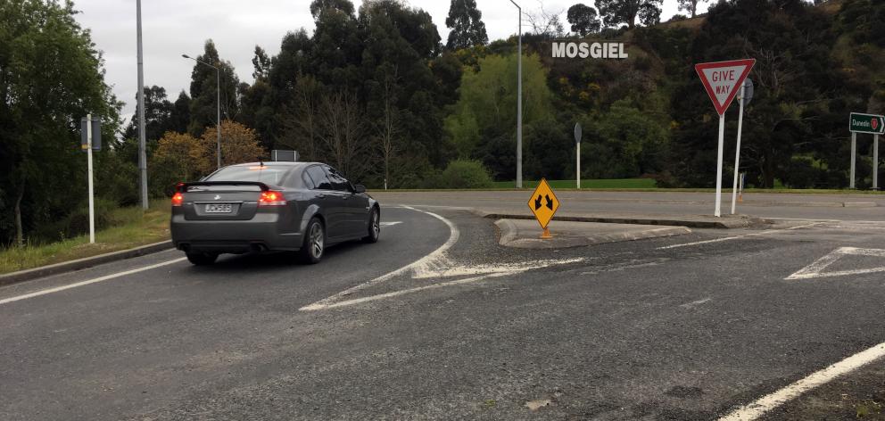 Mosgiel intersection SH1 and SH87