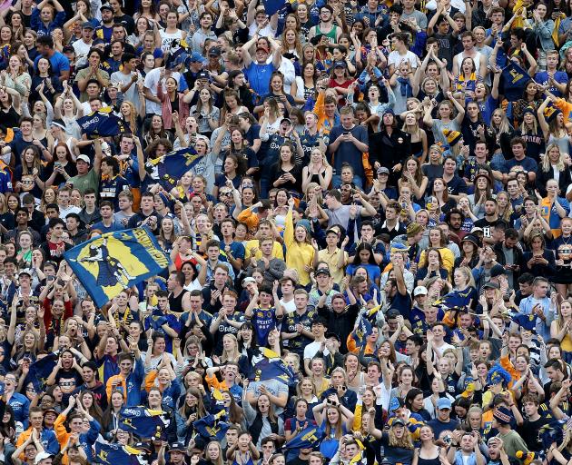 A packed zoo cheered on the Highlanders. Photo: Getty Images 