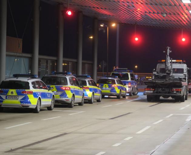 A man in a car with a Polish license plate had tried to reach the apron of the airport through a passage, a spokesman for the federal police said on request. Photo: Clemens Heidrich/dpa via Getty Images