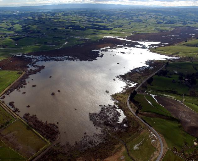 Lake Tuakitoto, near Kaitangata. PHOTO: STEPHEN JAQUIERY