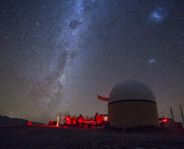 A stargazing tour at the Mt John Observatory, Mackenzie Basin. Photo: Maki Yanagimachi 