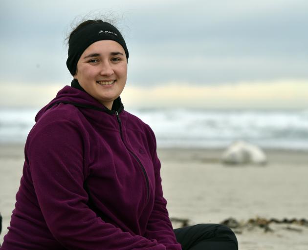 Researcher Giverny Forbes catches up with her career 50th Leopard seal encounter at Warrington...