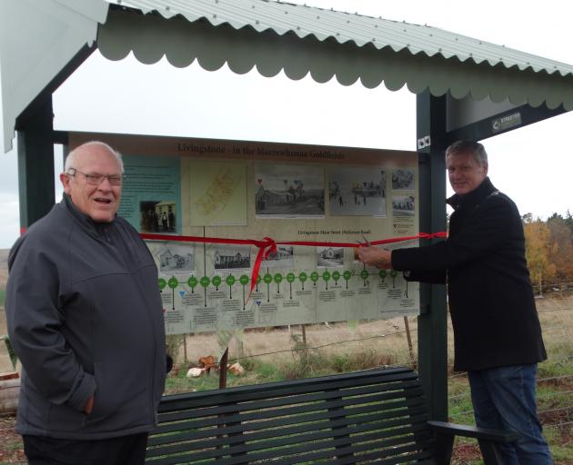 New Zealand Remembrance Army Waitaki regional co-ordinator Barry Gamble (left) and Waitaki...