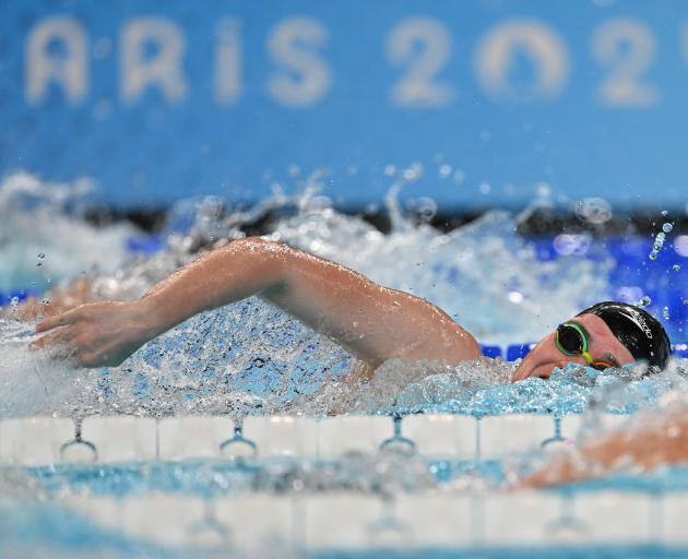 Erika Fairweather in action in the 200m freestyle. Photo: Reuters