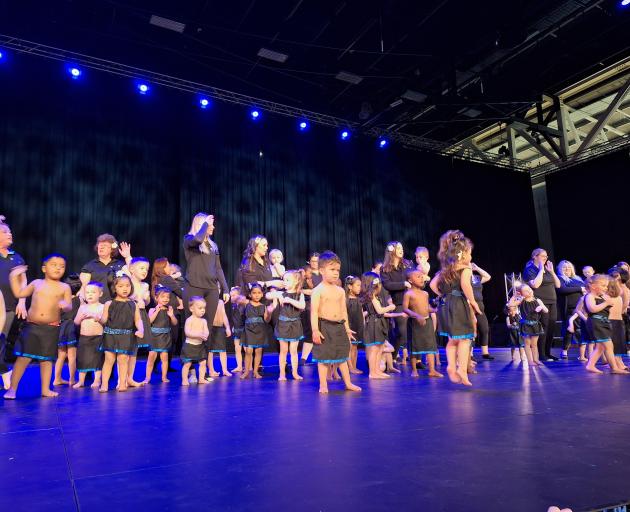 Best Start Rugby Park School children and staff get into the spirit of Murihiku Polyfest 15 at...