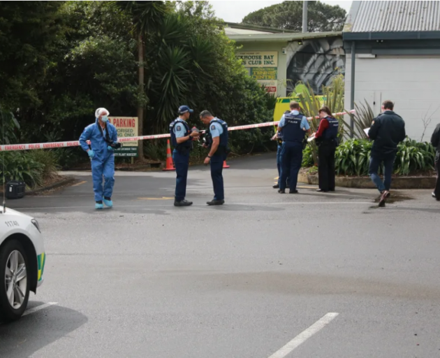 Police at the scene of a homicide in the Auckland suburb of Blockhouse Bay. Photo: RNZ