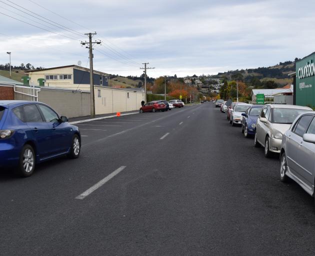 A road marking in the centre of Church St in Mosgiel is fading.  






