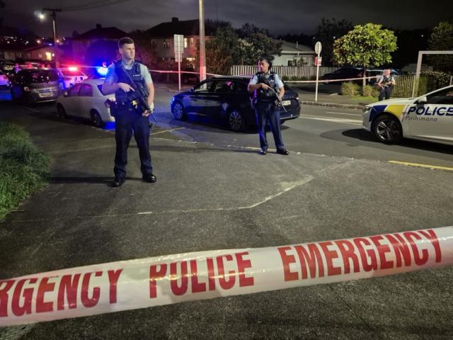 The scene after a shooting in Grey Lynn Thursday night. Photo: RNZ/Jessica Hopkins