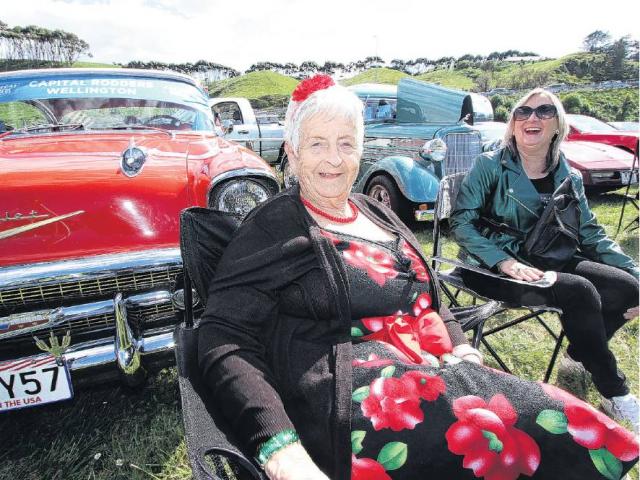 Glenys Eager (left) and Jodie Crump travelled to Kaikoura for last year’s hop. PHOTO: JOHN COSGROVE