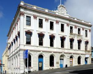 The Stavely Building, on the corner of Bond and Jetty Sts, Dunedin. Photo by Gerard O'Brien.