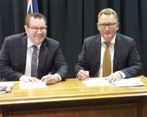 Finance Minister Grant Robertson and RBNZ Governor Adrian Orr. Photo: RNZ
