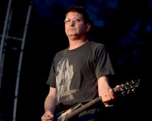 Steve Albini playing with Shellac in 1996. Photo: Getty Images