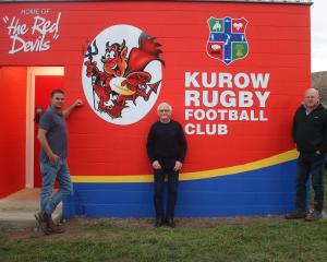 Kurow life members (from left) Wade Newlands, Barney McCone and Simon Taylor. PHOTO: KAYLA HODGE