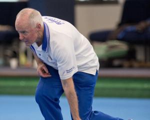 Paul King in action at the Dunedin Lawn Bowls Stadium. PHOTO: GERARD O’BRIEN