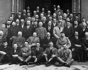 Delegates at the Dominion conference of the Farmers Union, with Governor-General Lord Jellicoe...