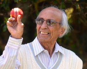 Long-serving cricket coach Billy Ibadulla at his home in Mornington. Photo: Linda Robertson