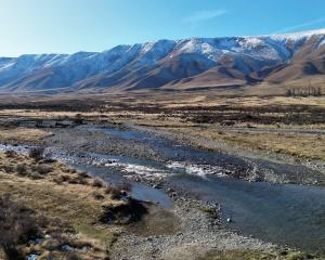 The Manuherikia head waters beneath the Hawkdun Range. PHOTO: STEPHEN JAQUIERY