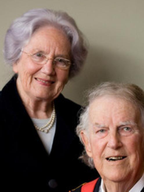 Sir Edmund Hillary with his wife Lady June Hillary in 2006. Photo: ODT files 