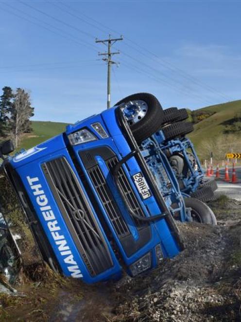 A Mainfreight truck driver had a lucky escape yesterday after his truck and trailer left  State...