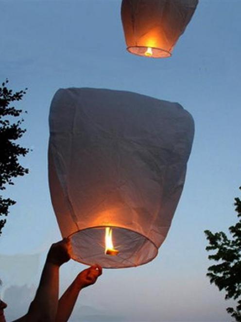 chinese lanterns online