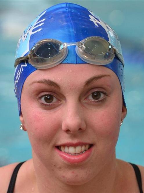 Swimming: Ruth breaks 4th NZ record