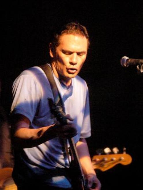 Shayne Carter plays at the University of Otago with Dimmer in 2005. Photo by Craig Baxter.