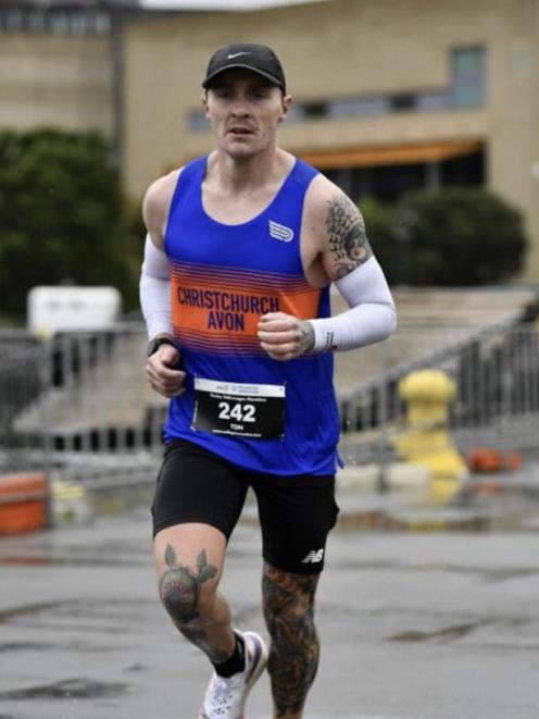 Tom Galloway preparing to defend his title under the banner of his new 
...