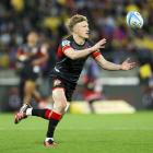 Damian McKenzie did everything he could to get the Chiefs back to the top. PHOTOS: GETTY IMAGES